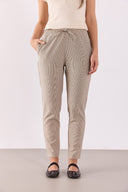 Kadın Alian Beli Lastikli İnce Çizgili Gofre Pantolon - Kahve Çizgili