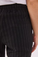 Kadın Alian Beli Lastikli Smart Çizgili Pantolon - Antrasit Çizgili