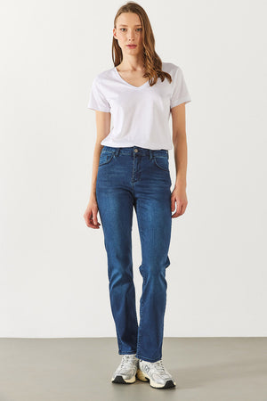 Kadın Boyfriend V Yaka Regular Fit Modal Tişört (TENCEL)™ - Beyaz