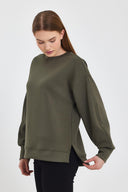 Kadın Bisiklet Yaka Yanı Yırtmaçlı Yumuşak Dokulu Sweatshirt (CUPRO) - Haki