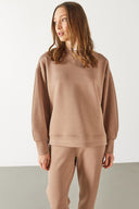 Kadın Bisiklet Yaka Yanı Yırtmaçlı Yumuşak Dokulu Sweatshirt (CUPRO) - Vizon