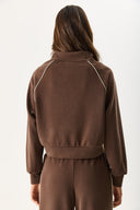 Kadın Dik Yaka Yanı Şeritli Yumuşak Dokulu Sweatshirt (CUPRO) - Kahverengi