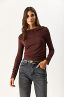 Kadın Kayık Yaka Uzun Kollu Tişört %100 Pamuk - Kahverengi