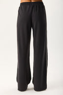 Kadın Regular Fit Yanı Yırtmaçlı Yumuşak Dokulu Jogging Pantolon (CUPRO) - Siyah