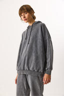 Kadın Kapüşonlu Regular Fit Yıkamalı Sweatshirt %100 Pamuk - Antrasit