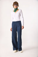 Kadın Matilda Düğme Detaylı Vücuda Oturan Uzun Kollu Tişört %100 Pamuk - Beyaz