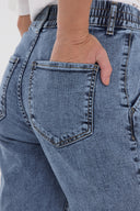 Kadın Norah Med Blue Yıpratma Detaylı Beli Lastikli Jean Pantolon - Med Blue