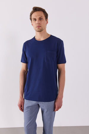 Erkek Simon Bisiklet Yaka Cep Detaylı Basic Tişört %100 Pamuk - Lacivert