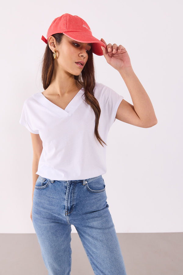 Almira V Yaka Sırtı Detaylı Modal Tişört(TENCEL)(TM) - BEYAZ