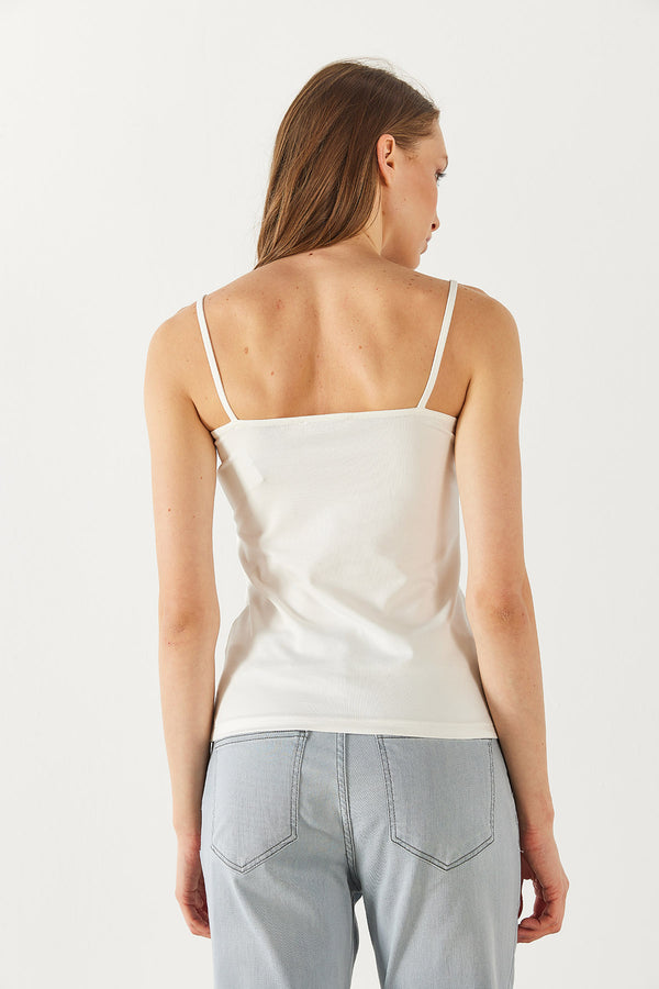 Slim Fit İp Askılı Atlet - FİLDİŞİ