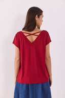 Kadın Almira V Yaka Sırtı Detaylı Modal Tişört (TENCEL)™ - Bordo