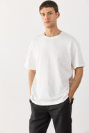 Erkek Bisiklet Yaka Flamlı Oversize Tişört %100 Pamuk - Fildişi