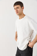 Erkek Bisiklet Yaka Flamlı Oversize Tişört %100 Pamuk - Fildişi