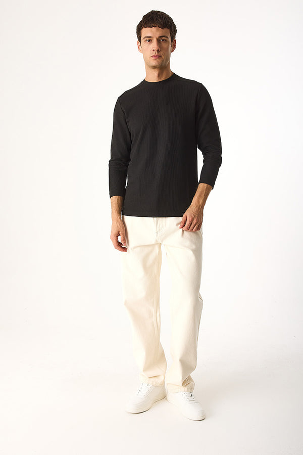 Bisiklet Yaka Regular Fit Dokulu Sweatshirt 2K26205224-028