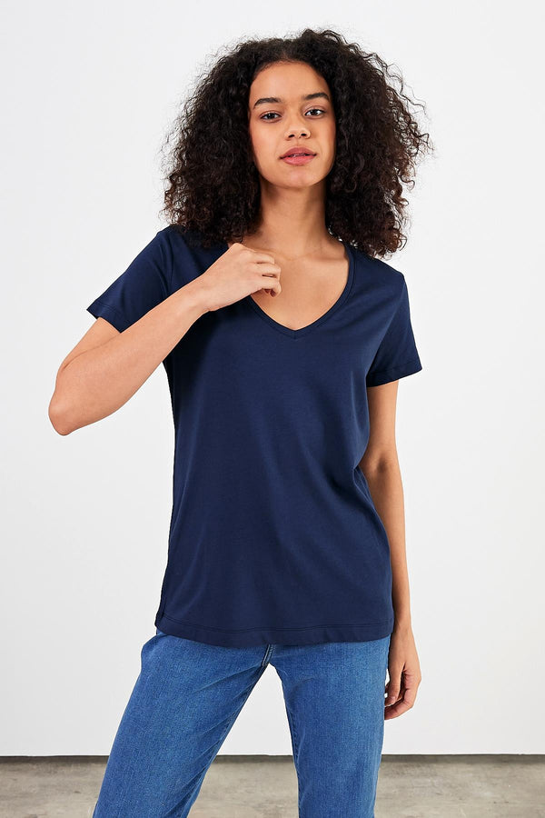 Kadın Boyfriend Lacivert V Yaka Regular Fit Modal Tişört (Lyocell)
