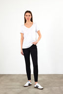 Kadın Boyfriend V Yaka Regular Fit Modal Tişört (TENCEL)™ - Beyaz
