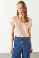 Kadın Boyfriend V Yaka Regular Fit Modal Tişört (TENCEL)™ - Pudra