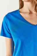 Kadın Boyfriend V Yaka Regular Fit Modal Tişört (TENCEL)™ - Safir