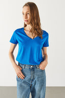 Kadın Boyfriend V Yaka Regular Fit Modal Tişört (TENCEL)™ - Safir