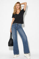 Boyfriend V Yaka Regular Fit Modal Tişört(TENCEL)(TM)-Siyah