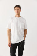 Erkek Cep Detaylı Bisiklet Yaka Flamlı Tişört %100 Pamuk - Fildişi