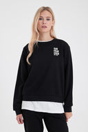 Kadın Göğsü Baskılı Basic Sweatshirt - Siyah