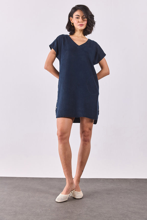Kadın Helly Blue Black V Yaka Kısa Kollu Jean Elbise %100 Lyocell (Tencel™) - Blue Black