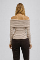Kadın Julia Omuzları Açık Detaylı Çizgili Tişört - Vizon - Kemik Çizgili
