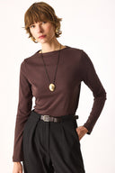 Kadın July Kayık Yaka Tişört %100 Pamuk - Kahverengi