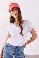 Almira V Yaka Sırtı Detaylı Modal Tişört(TENCEL)(TM)-Beyaz