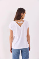 Almira V Yaka Sırtı Detaylı Modal Tişört(TENCEL)(TM)-Beyaz