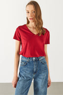 Kadın Boyfriend V Yaka Regular Fit Modal Tişört Lyocell (Tencel™) - Bordo