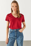 Kadın Boyfriend V Yaka Regular Fit Modal Tişört Lyocell (Tencel™) - Bordo