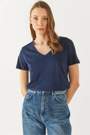 Kadın Boyfriend V Yaka Regular Fit Modal Tişört Lyocell (Tencel™) - Lacivert