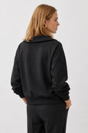 Kadın Denizci Yaka Regular Fit Yumuşak Dokulu Sweatshirt (CUPRO) - Siyah