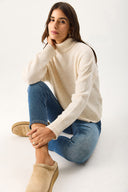 Kadın Dik Yaka Kalın Triko - Fildişi