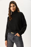 Kadın Dik Yaka Kalın Triko - Siyah