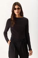 Kadın July Kayık Yaka Tişört %100 Pamuk - Siyah