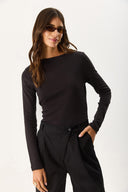 Kadın July Kayık Yaka Tişört %100 Pamuk - Siyah