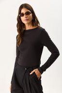 Kadın July Kayık Yaka Tişört %100 Pamuk - Siyah