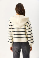 Kadın Kapüşonlu Önü Çıt Çıtlı Triko Ceket - Fildişi - Siyah Çizgili
