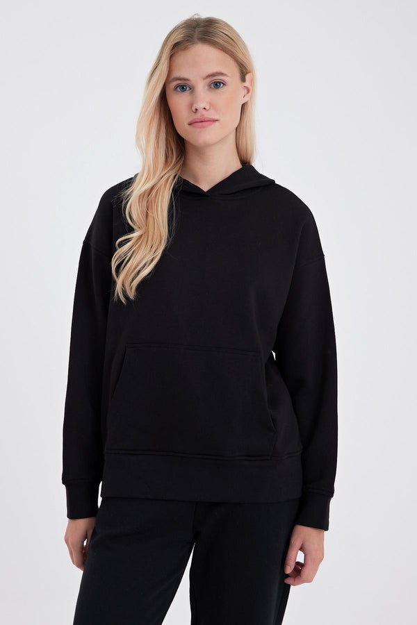 Kadın Kapüşonlu Basic Hoodie Sweatshirt - SİYAH