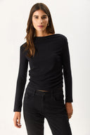 Kadın Kayık Yaka Uzun Kollu Tişört %100 Pamuk - Siyah