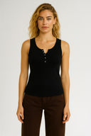 Kadın Matilda Düğme Detaylı Vücuda Oturan Atlet %100 Pamuk - Siyah