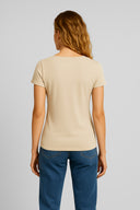 Kadın Matilda Düğme Detaylı Vücuda Oturan Kısa Kollu Tişört %100 Pamuk - Taş