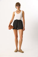 Kadın Nikki Beli Lastikli Şort %100 Keten - Siyah