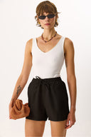 Kadın Nikki Beli Lastikli Şort %100 Keten - Siyah