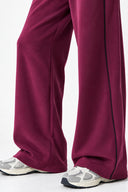 Kadın Regular Fit Yanı Şeritli Yumuşak Dokulu Jogging Pantolon-Bordo