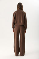 Kadın Regular Fit Yanı Yırtmaçlı Yumuşak Dokulu Jogging Pantolon (CUPRO) - Kahverengi