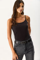 4lü Siyah Beyaz Kadın Slim Fit İp Askılı Atlet